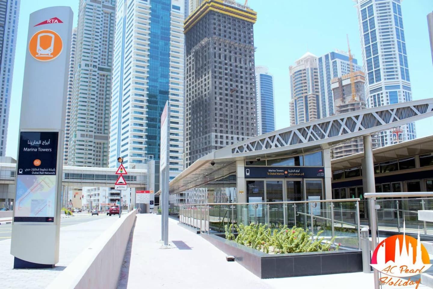 Charming Warm Suite With Amazing Views Of The City Dubaj Zewnętrze zdjęcie