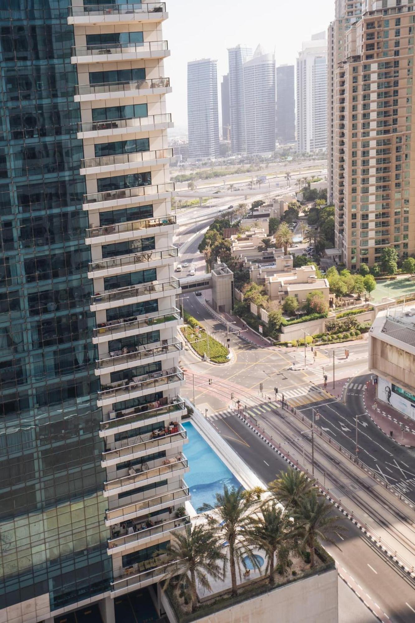 Charming Warm Suite With Amazing Views Of The City Dubaj Zewnętrze zdjęcie